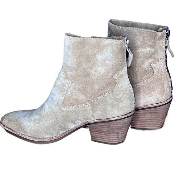 Sofft Annabell Suede Bootie Tan New in Box Size 7.5 - Picture 2 of 7